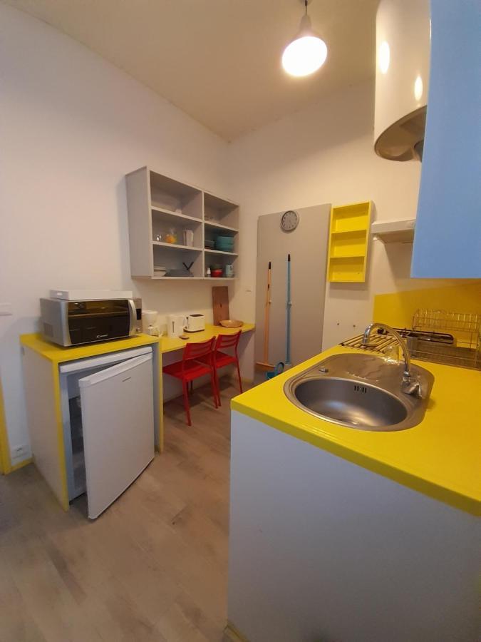 Residence Les Volets Bleus: Studio De 30 M² Classe 2 * โรชฟอร์ ภายนอก รูปภาพ