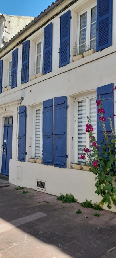 Residence Les Volets Bleus: Studio De 30 M² Classe 2 * โรชฟอร์ ภายนอก รูปภาพ